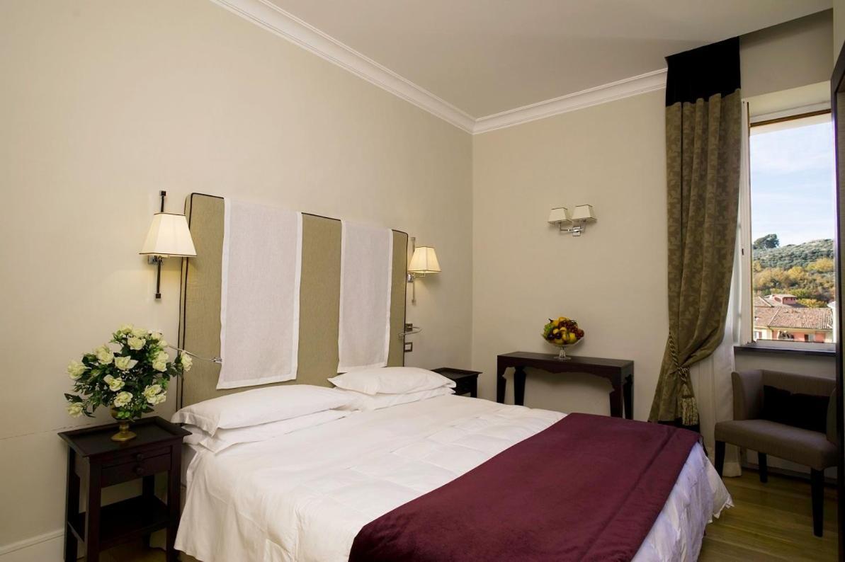 Hotel Clitunno Spoleto Exterior photo